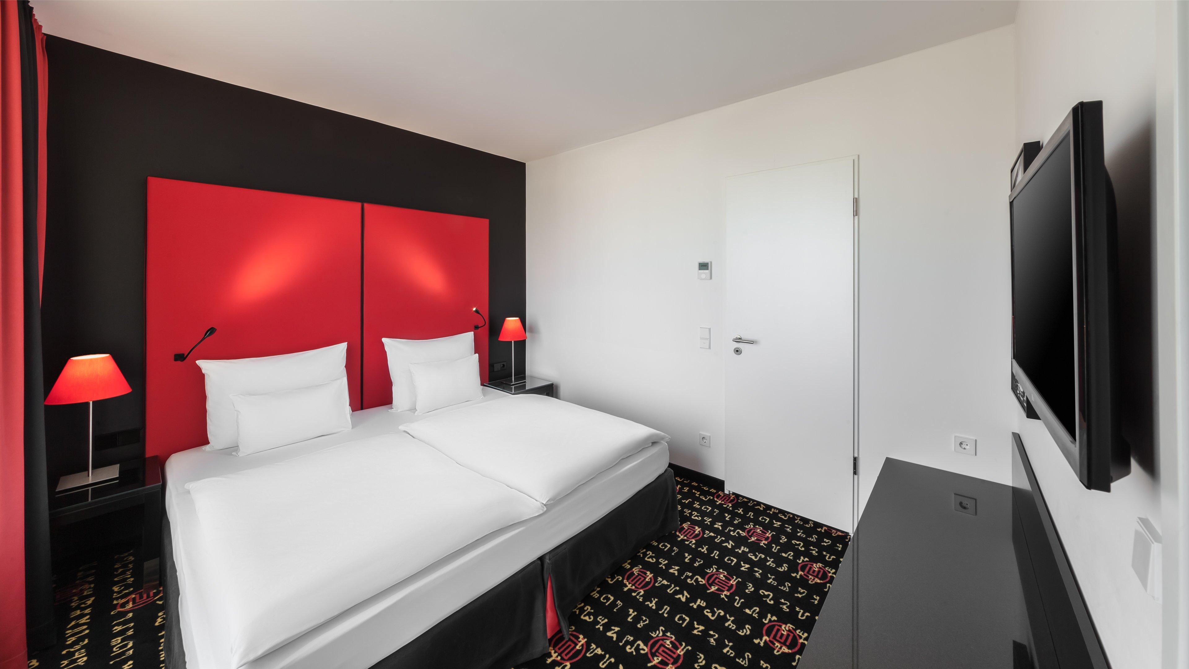 Holiday Inn Munich - Westpark By Ihg Exteriör bild